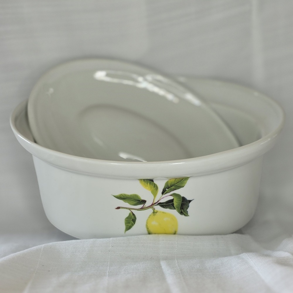 Vintage Porcelaine a Feu France Oval Casserole Dish with Lid Lemon Botanical - Picture 9 of 9
